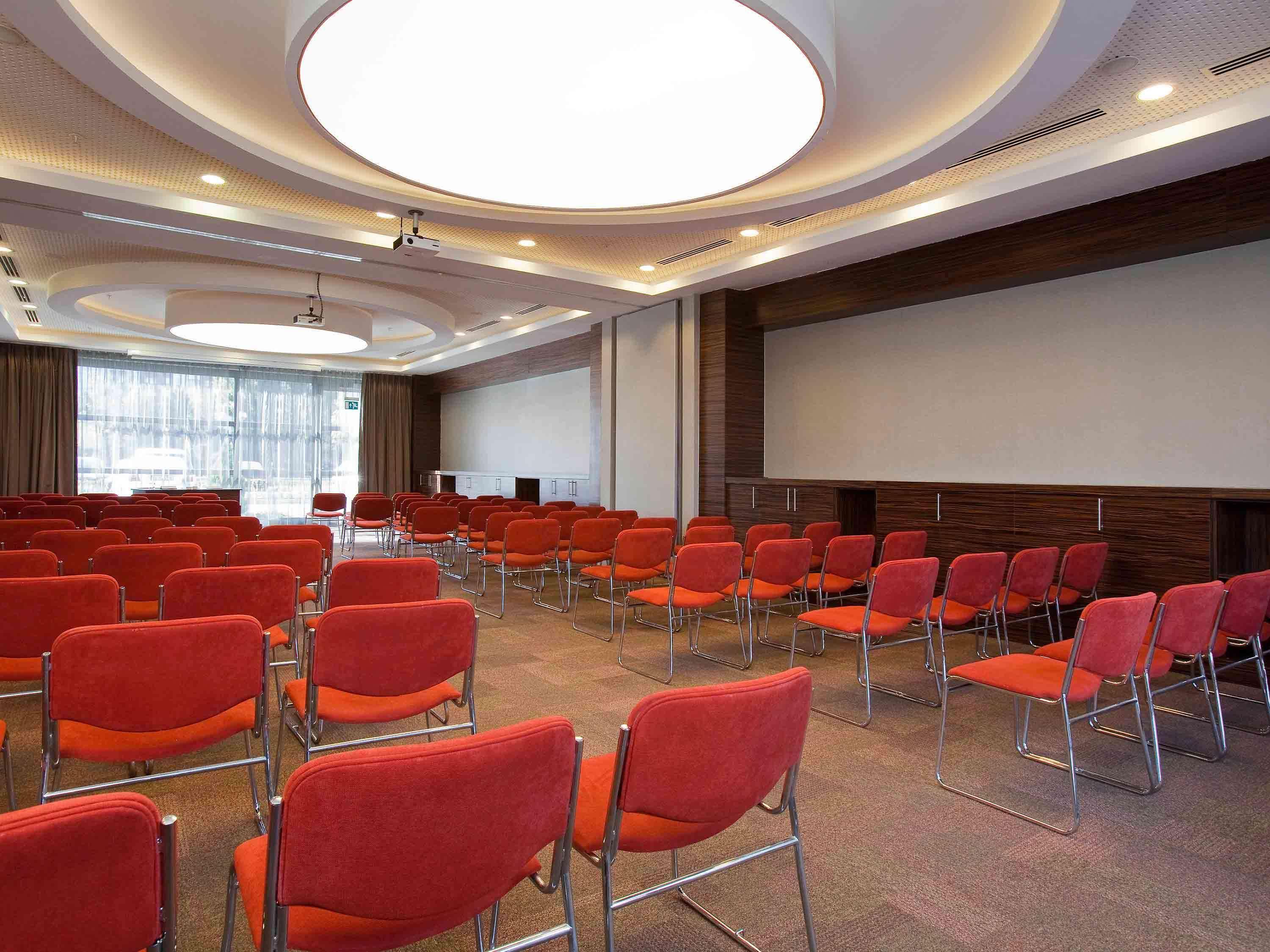 Отель Novotel 4*