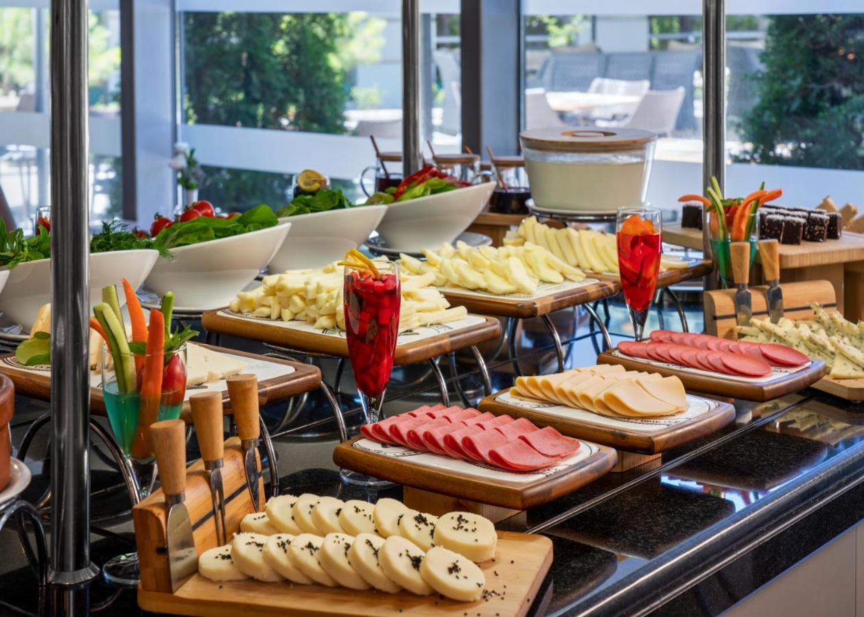 Novotel Отель Кайсери