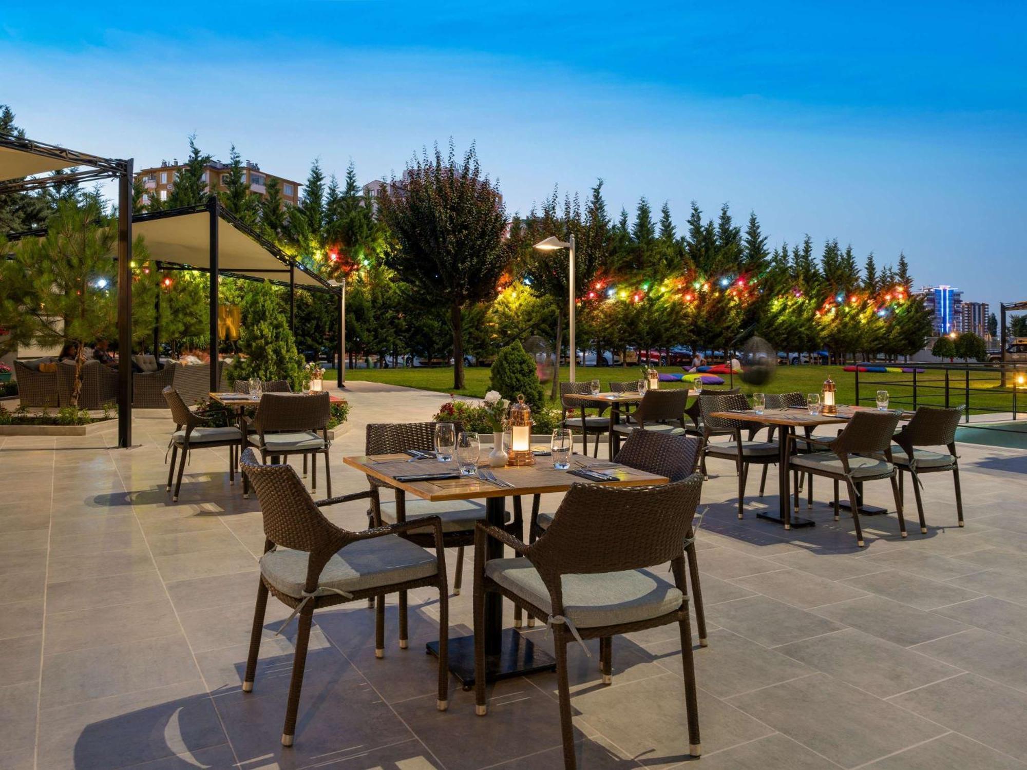 Отель Novotel