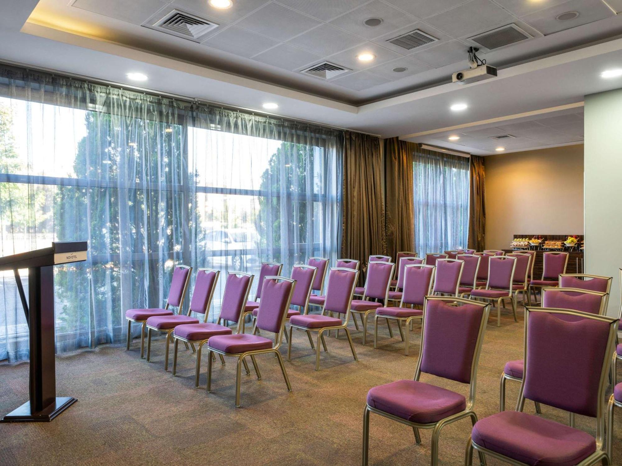 Novotel 4*
