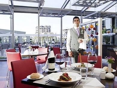 Novotel 4*